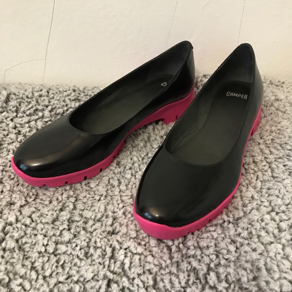 Camper black flats with hot pink fuchsia lug sole size 39